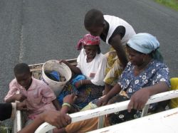 02 Nous Embarquons Tous Les Passagers